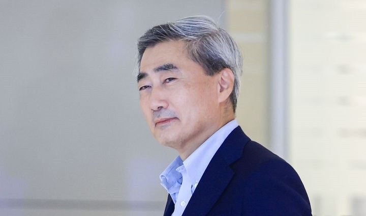 <b>신현송</b> 총재 첫 금통위…<b>금리</b> 동결 무게 속 매파 신호 주목