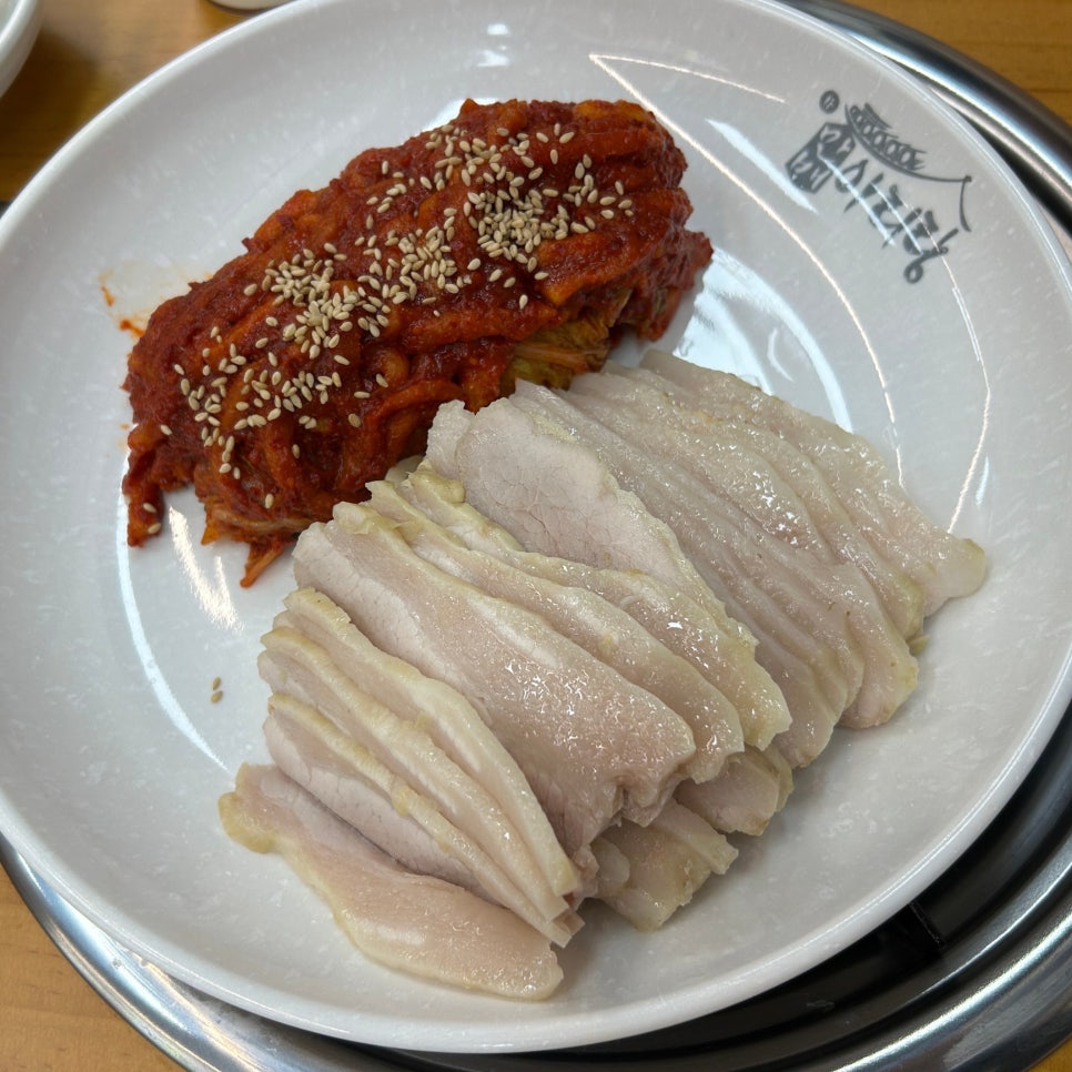 박만배아리랑보쌈 신풍역점 사진 1
