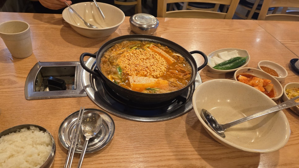 돈가네옛날김치찌개 모현점 사진 4