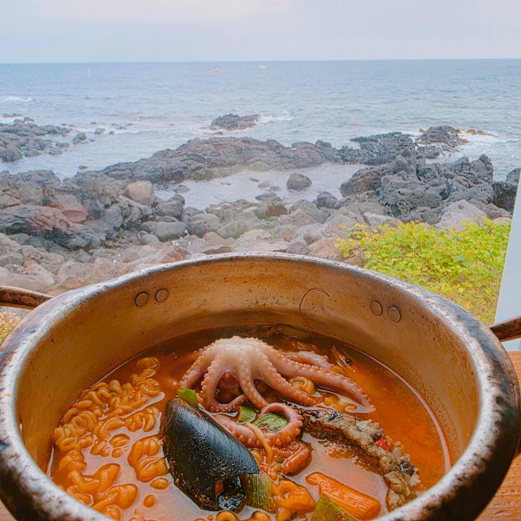  제주 애월 해녀의집 해물낙지라면 제주도 바다전망 애견동반 식당 추천