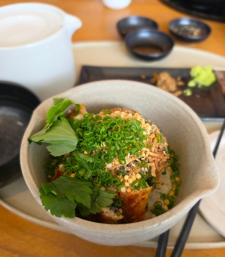 광화문 디타워 맛집 만리지화 정갈한 장어덮밥 한 상