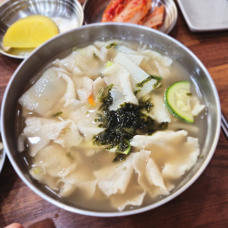 탑국수집 사진 4