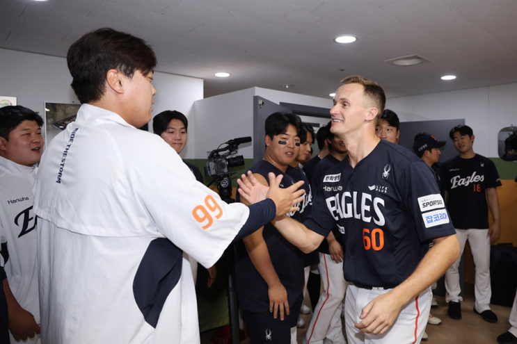 <b>SSG</b> 랜더스 "외국인 투수 교체?" 영입 가능한 후보 3인!
