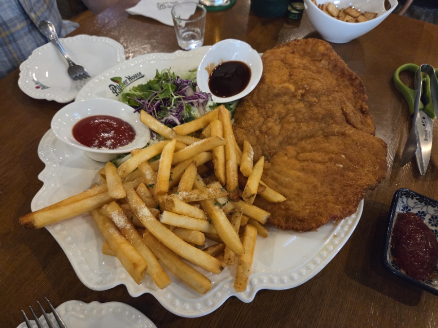필스너하우스 운정역점 사진 1