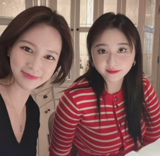 이혜원 딸 안리원 뉴욕대학교 졸업 사진 속 미스코리아 비주얼과 스포츠 매니지먼트 전공 배경