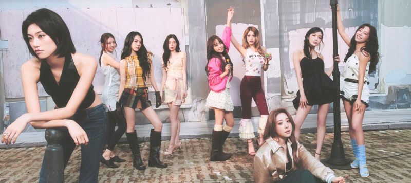 “10년의 시간 잇다”... 아이오아이, 미니 3집 타이틀곡 ‘갑자기’ 활동 성료