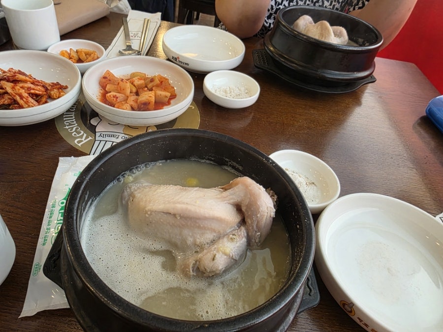 지호한방삼계탕 삼성점 사진 2