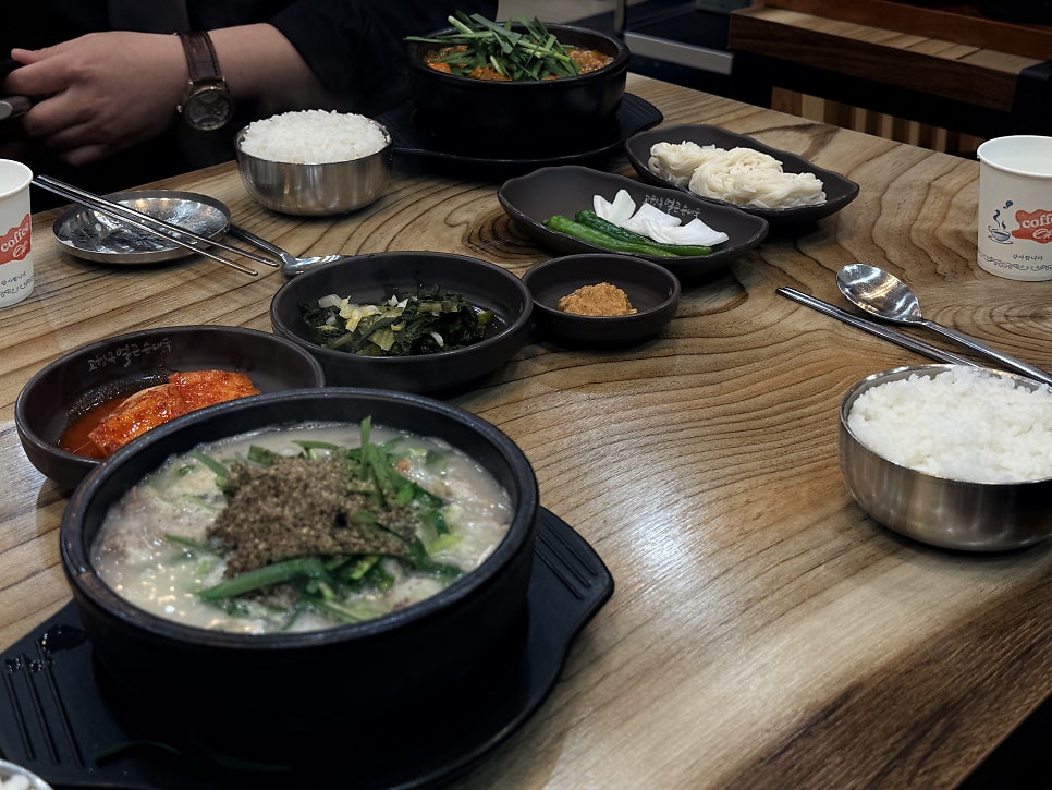 고향옥얼큰순대국 야탑점 사진 5
