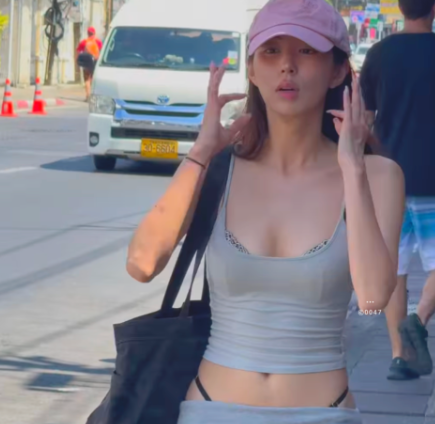 연예인 몸매 대역으로 시작해 100만 유튜버까지… 모델 김보라의 성장기