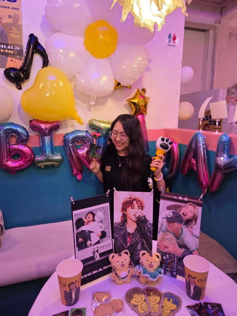 큰 소리로 외칠게, 생일 축하해요! [2026 강대성 생일카페 기록-북촌 너드/카페 메리/벌스데이....