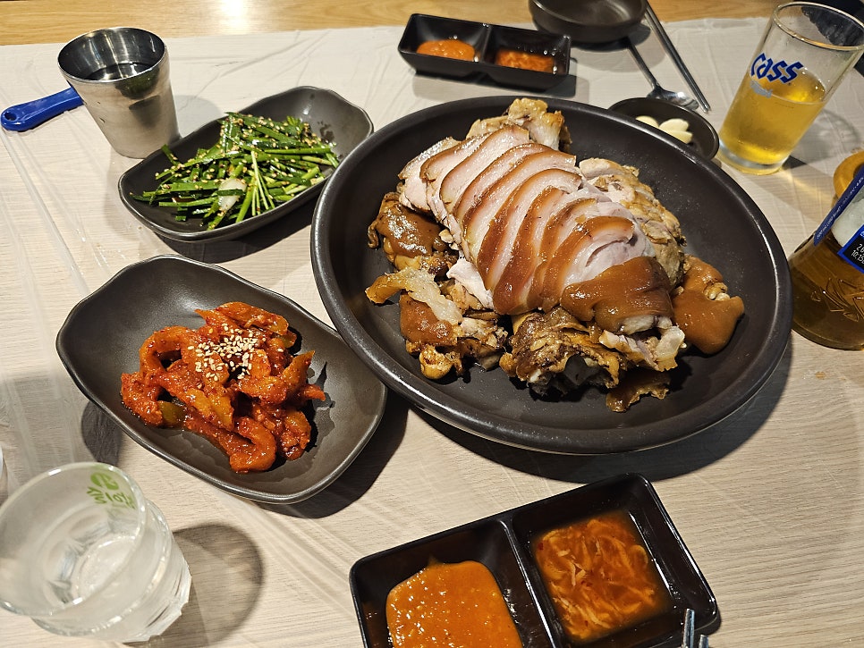 신서방장수왕족발 사진 3