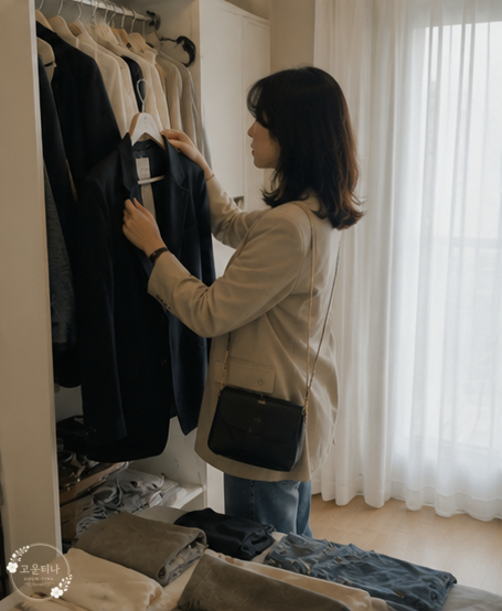 왜 멋있는 여성들은 결국 블레이저와 데님으로 돌아올까