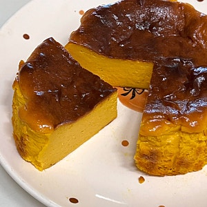 단호박 넣은 바스크치즈케이크 얼마나 맛있게요~? 강추 홈베이킹 레시피