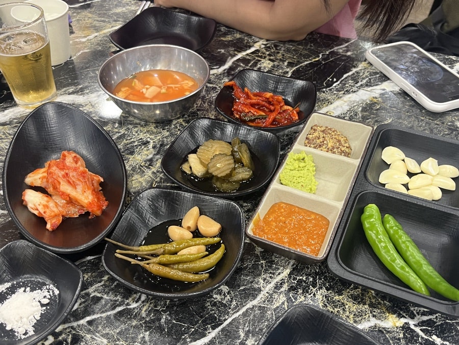 투뿔한우천국 학동역점 사진 5
