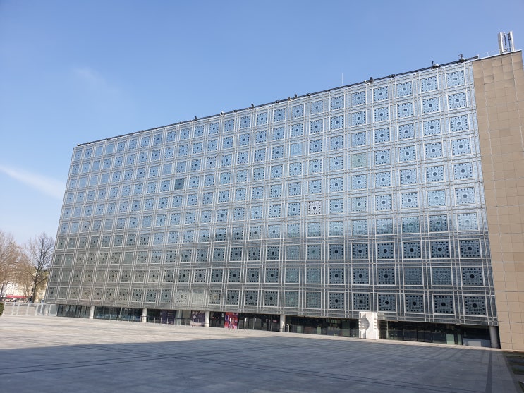  하이테크 건축의 걸작, 아랍 세계 연구소(Institut du Monde Arabe / IMA) | 이삭건축사 촬영
