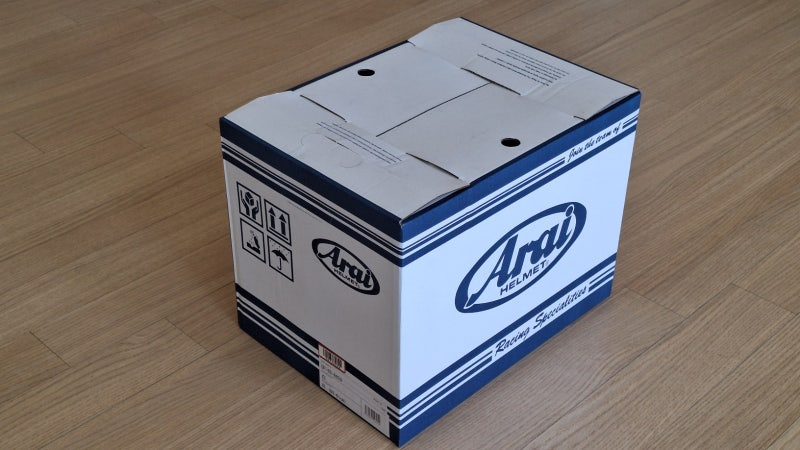 아라이 헬멧 Arai GP-6S 일본직구로 15만 원 아낀 이야기