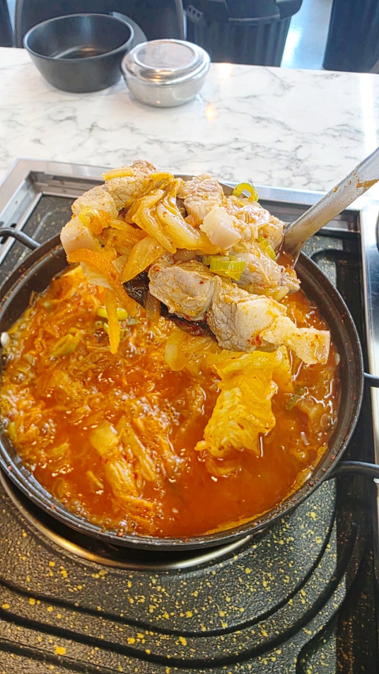 중대동맛집 박가네 김치찌개 경기 광주 한돈 김치찌개는 여기