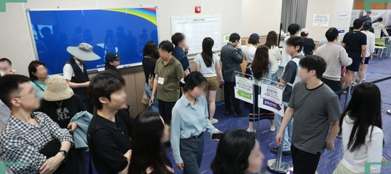 역대 최고, 6·3 <b>지선</b> 사전<b>투표율</b> 23.51% 기록! 투표 열기 UP