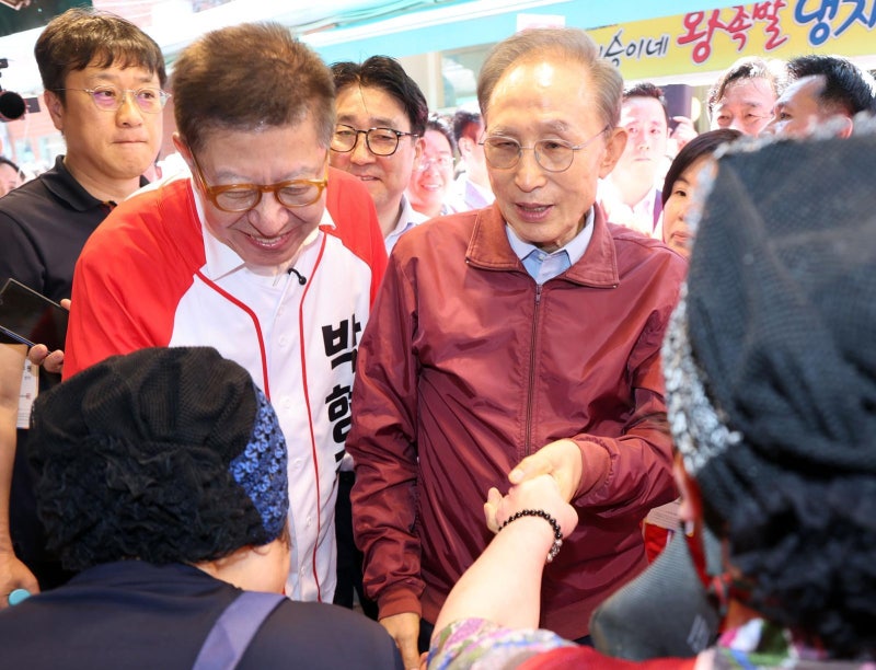 [부산 소식] 이명박 전 대통령 해운대 깜짝 방문! 박형준 부산시장 후보 지원 유세 현장 총정....