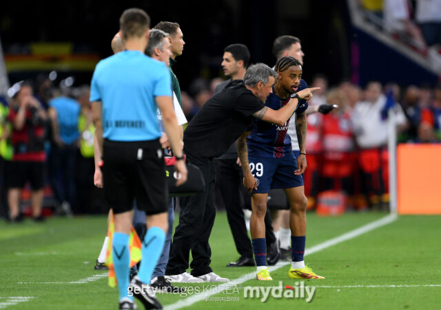 <b>PSG</b>, 아스날 꺾고 <b>UCL 2연패</b>! 이강인의 '우승 행진' 어디까지?
