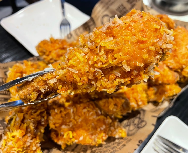 [진주 맛집] 경상대 정문 BHC치킨! 역대급 대형 매장에서 즐기는 신메뉴 콰삭킹 & 카이막 치즈볼 솔직 후기 