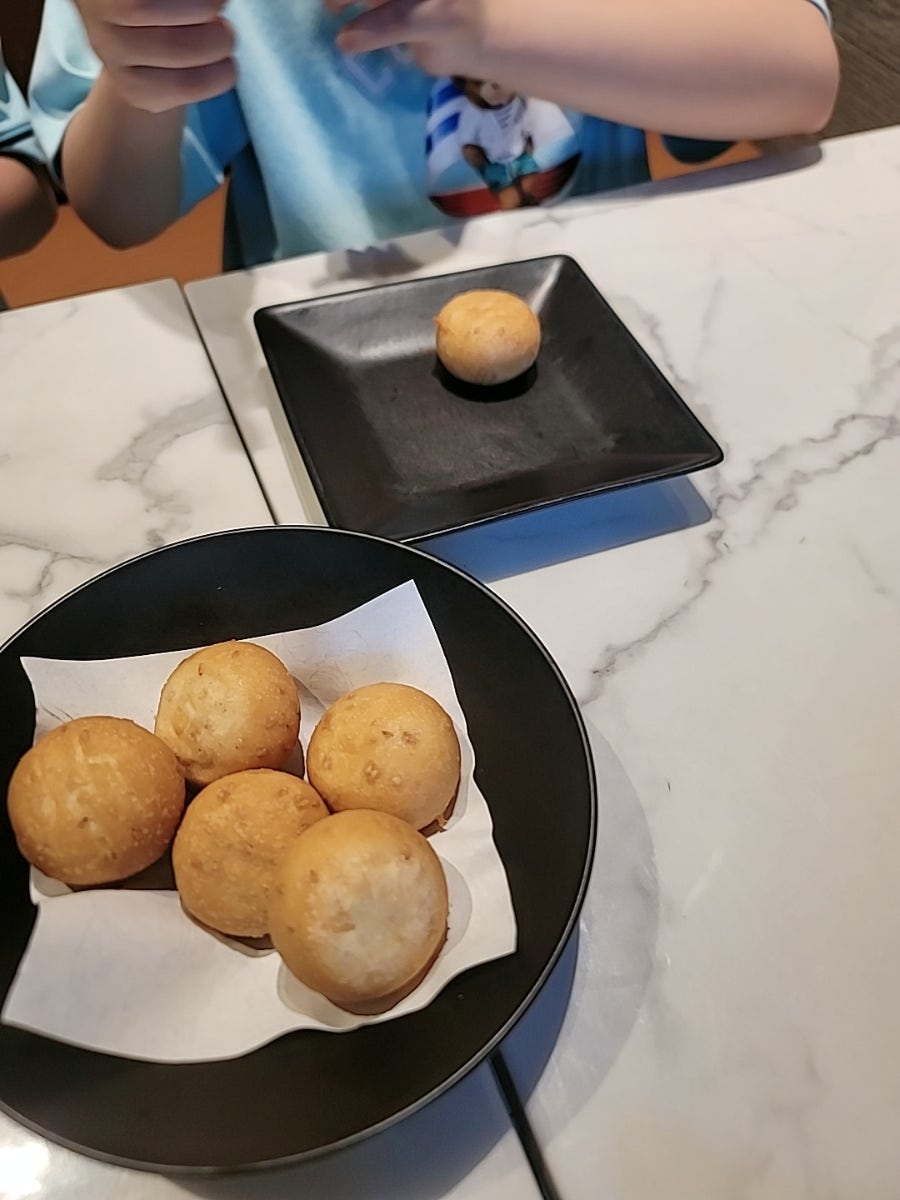 교촌치킨 관양점 사진 5