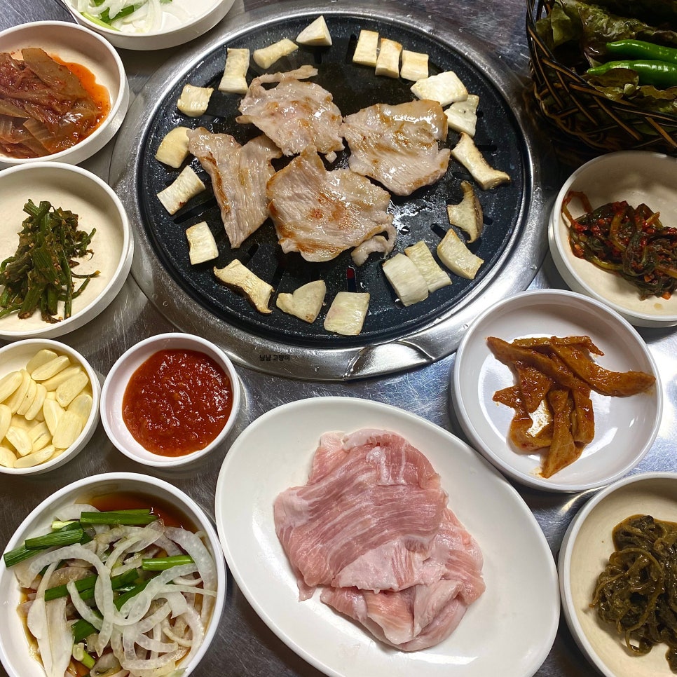 먹촌치맛살생구이 사진 1