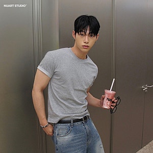 [남자 여름 반팔 추천] 핏감 좋은 세미 크롭 티셔츠 찾는다면 누아트스튜디오 플로우 크롭 반....