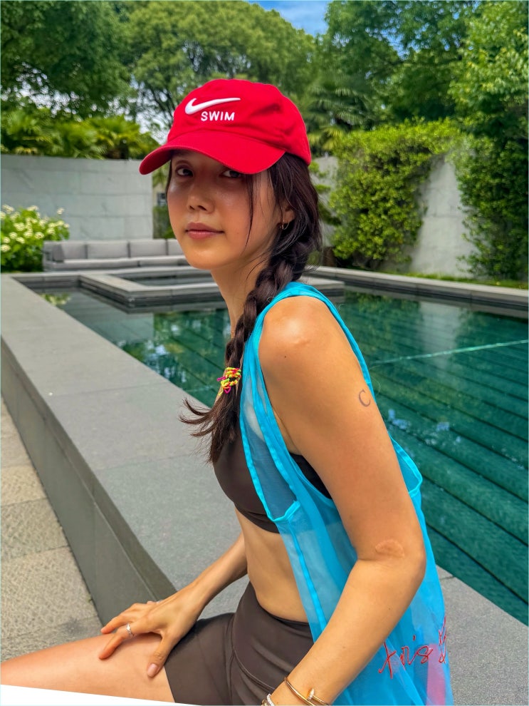  49세 폼 미친 채정안 최근 근황, 뻔한 비키니 대신 입은 한남동 레깅스 정체