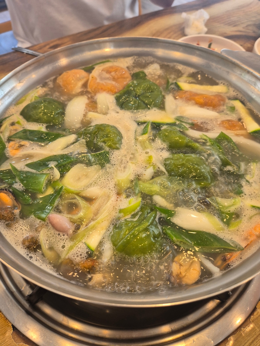 백청우칼국수 서판교점 사진 1