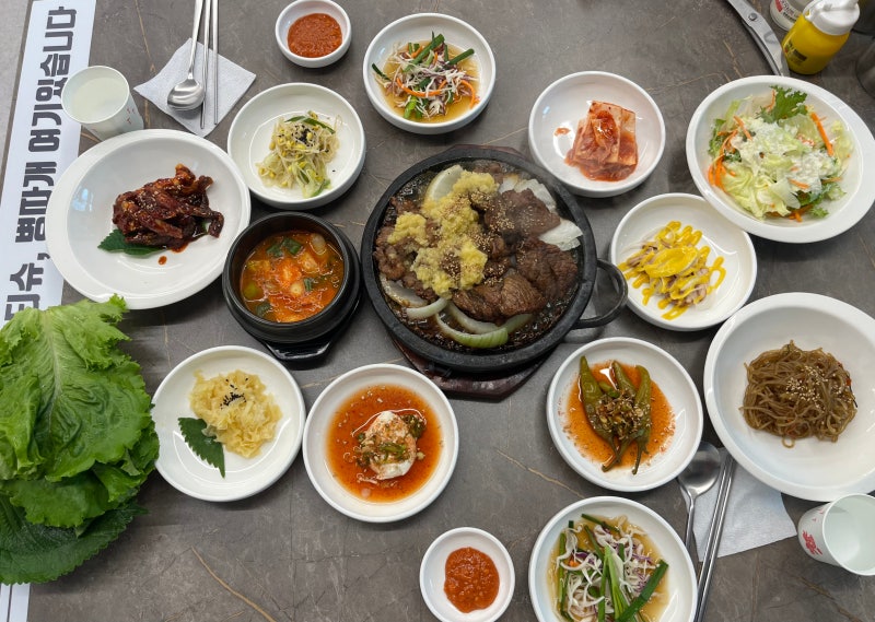 [충북 진천] 남녀노소 호불호 없고 구워서 나오는 '청풍석갈비' 골프존카운티 진천식당