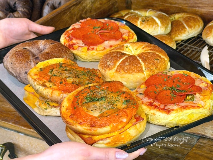  상수역카페 수상한베이글홍대 재방문각 데이트 맛집