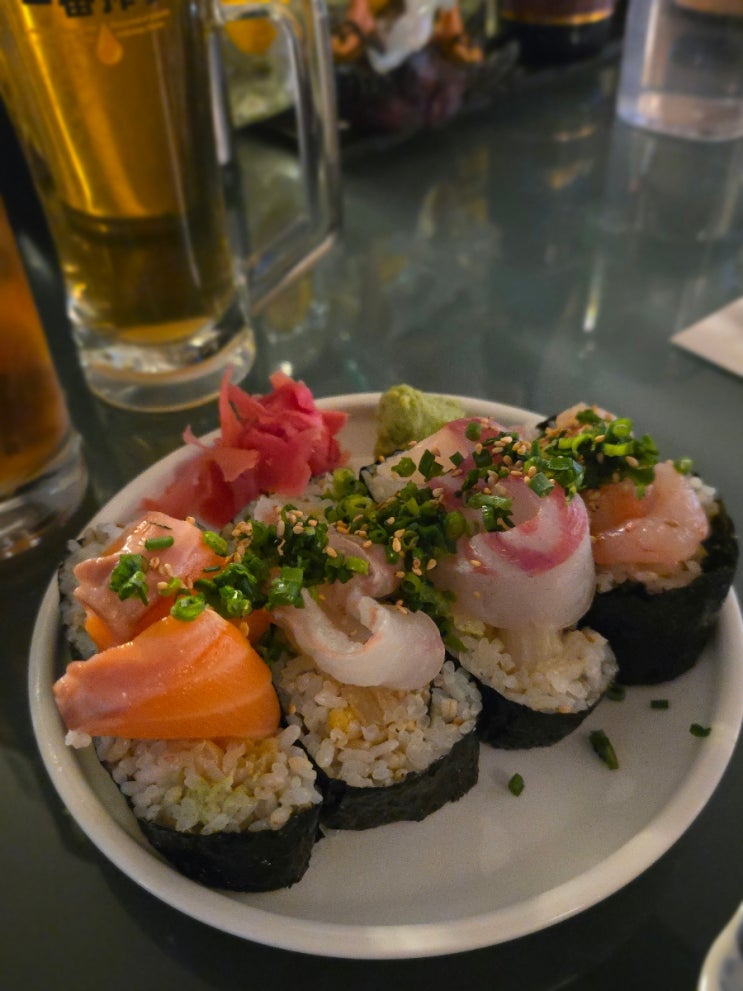  용리단길 술집 핫피엔도, 묵은지 사시미 김밥에 반한 용리단길 이자카야 찐후기