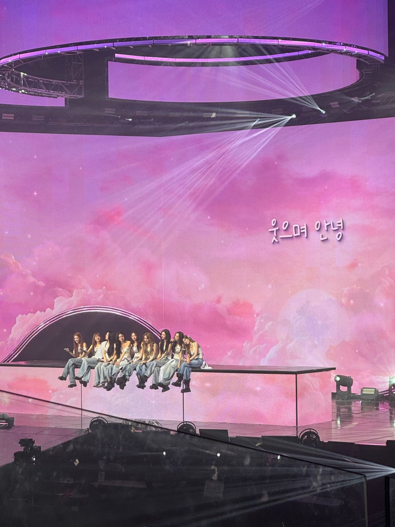 아이오아이 마지막 콘서트 후기! (feat.멤버 셀피 동영상 팬서비스) 계탄 동영상 기절 주의