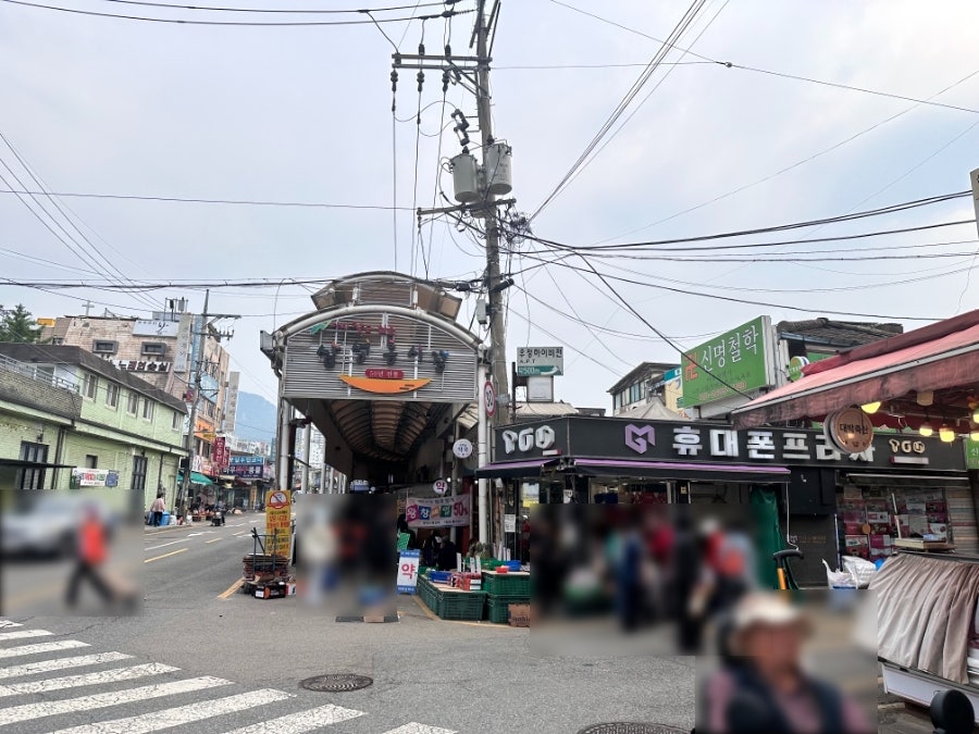 가마솥장우왕족발 신림본점 사진 2