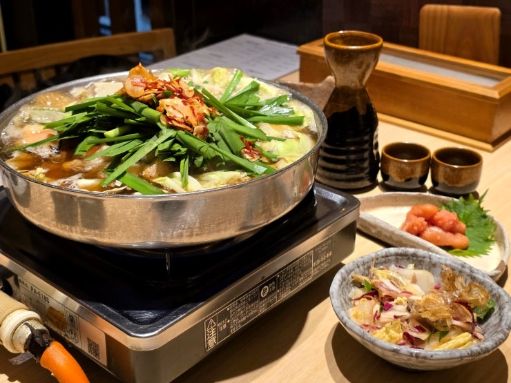  후쿠오카 하카타 모츠나베 맛집, 현지인도 찾는 모츠나베 잇케이 하루요시 본점