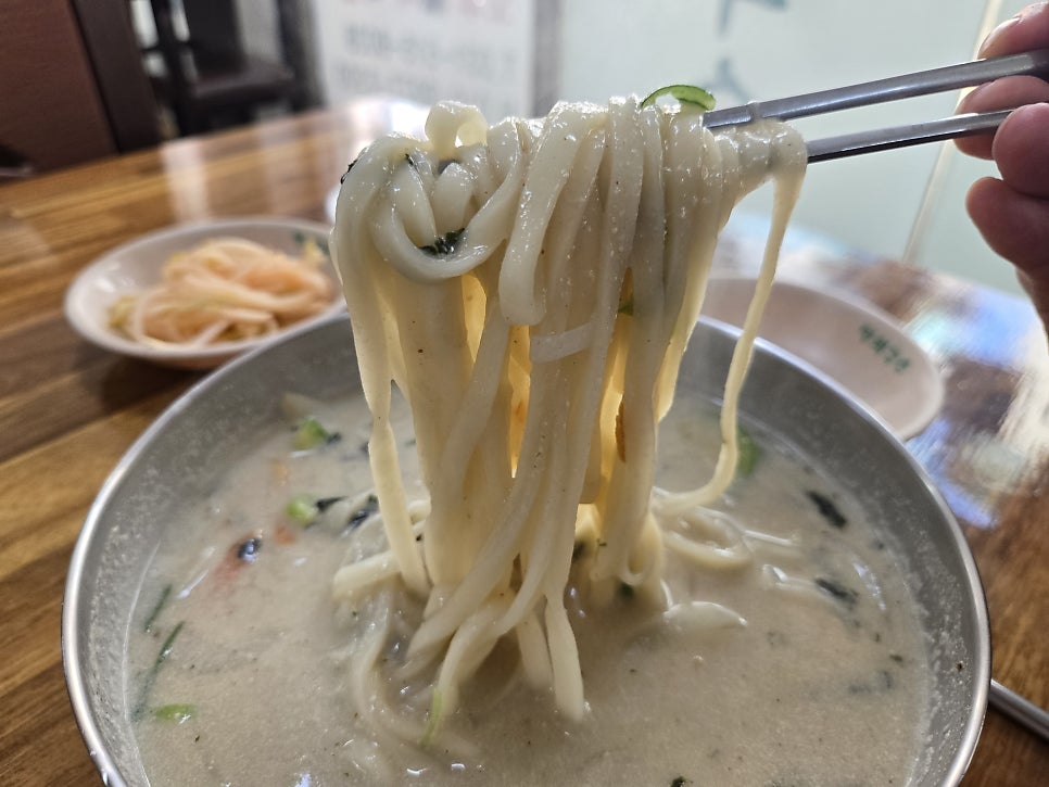 공릉동원조 멸치국수 사진 6