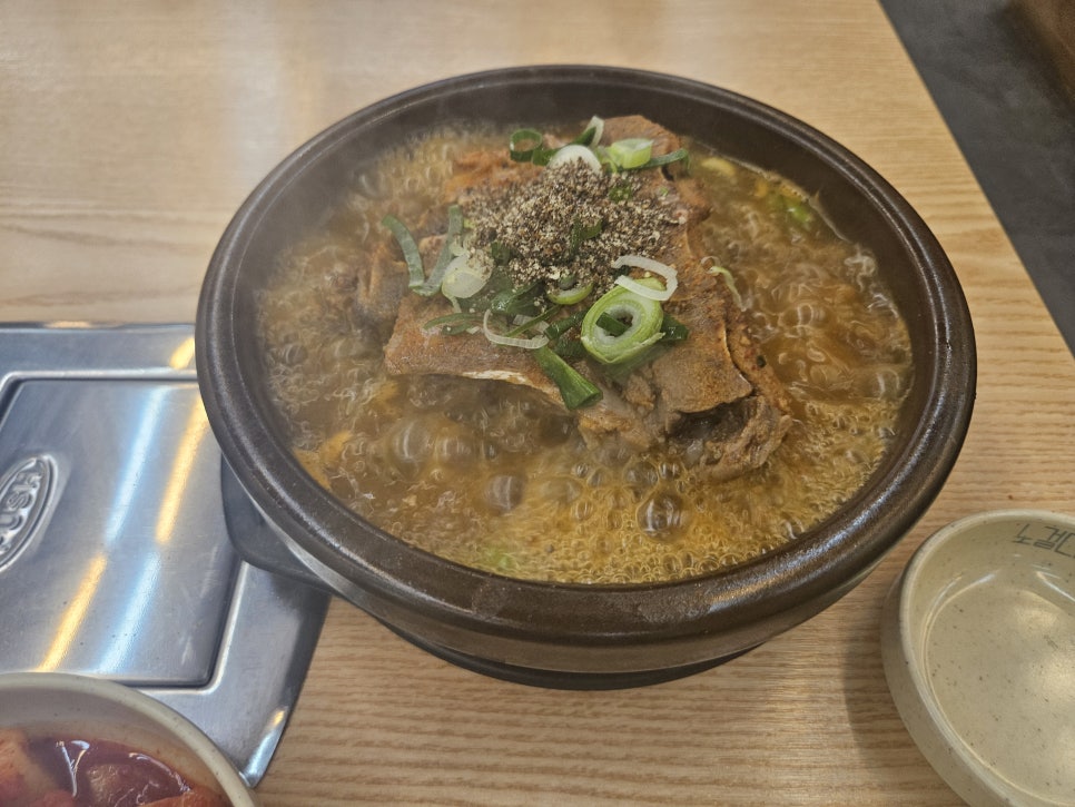 노걸대감자탕 안성공도점 사진 6
