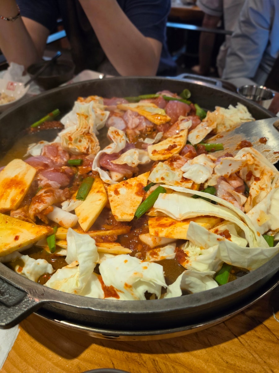 항아리닭갈비막국수 구로점 사진 6