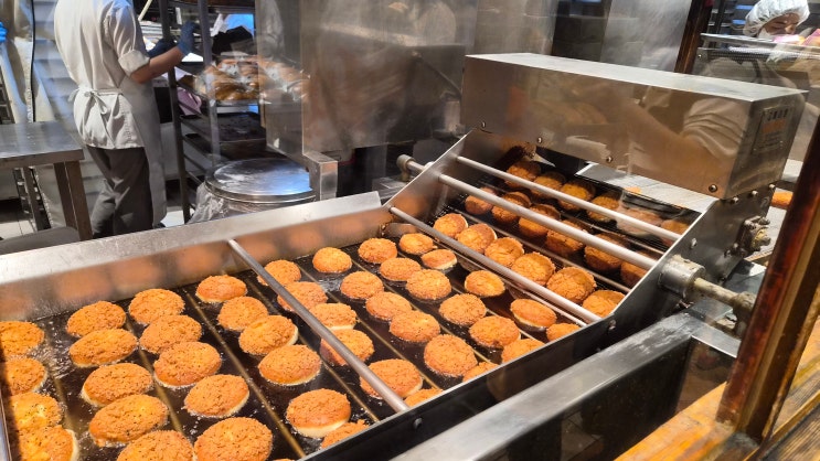  [가시 Food실록] 대전역 성심당 6월 빵 종류 소개 내돈내산 후기!(투표빵, 고구마 튀소!)