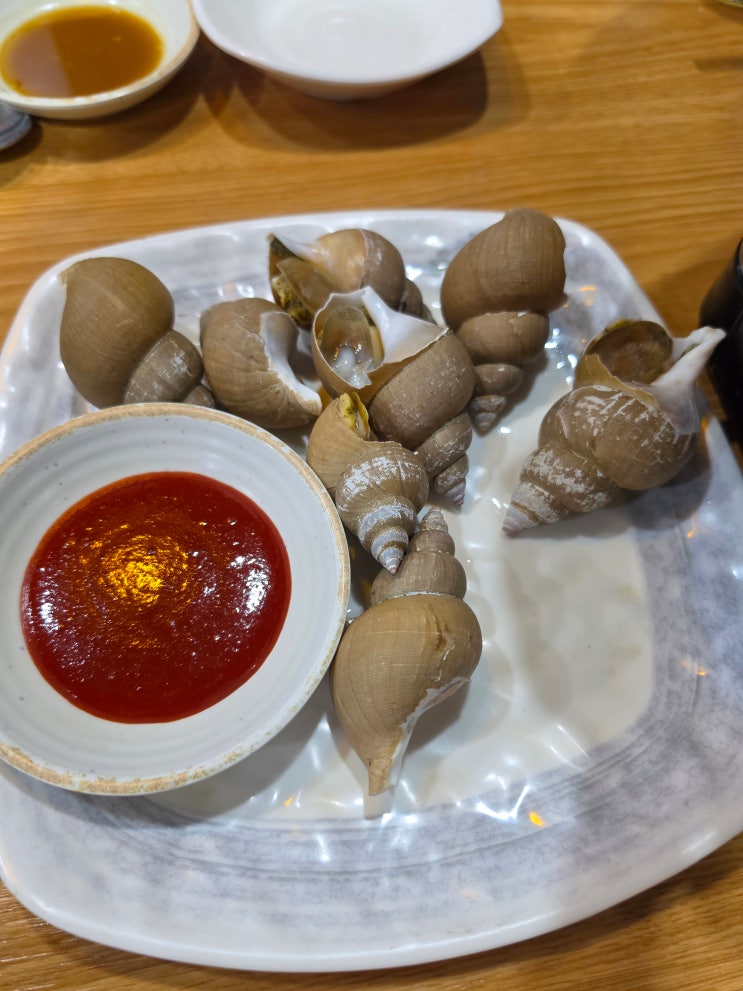  세종 한솔동 또바기곰탕 대통령도 다녀간 곰탕집 골뱅이 꼬리전골 술안주 추천