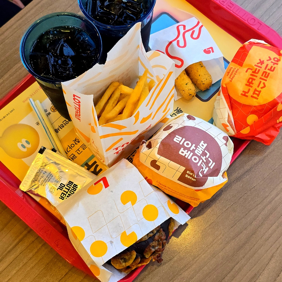 롯데리아 대전중촌점 사진 4