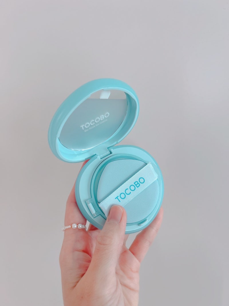 기름종이 대신 톡톡! 하나만 발라도 되는 토코보 블러 피니쉬 노세범 선쿠션, 겉보속촉 끝판....