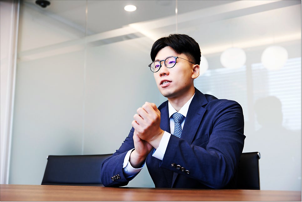 변호사 성공보수? 서울대변호사인 저는 없습니다 관련 사진