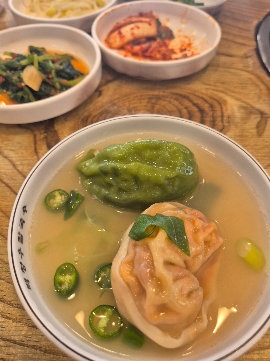 백청우칼국수 서판교점 사진 2