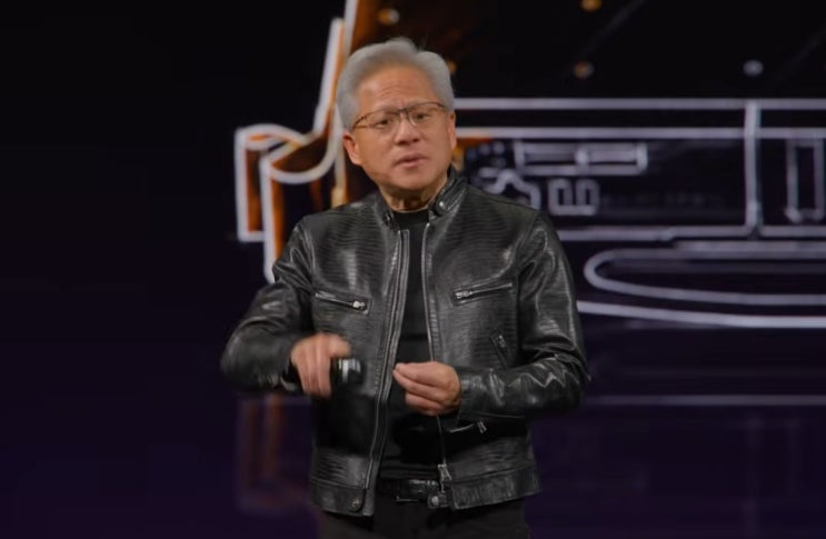  젠슨 황의 도발, 이제 노트북 칩도 엔비디아가 직접 만듭니다