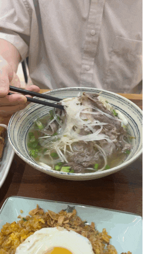 [옛날쌀국수 PHO XUA]현지인이 직접 운영하는 이대쌀국수 맛집