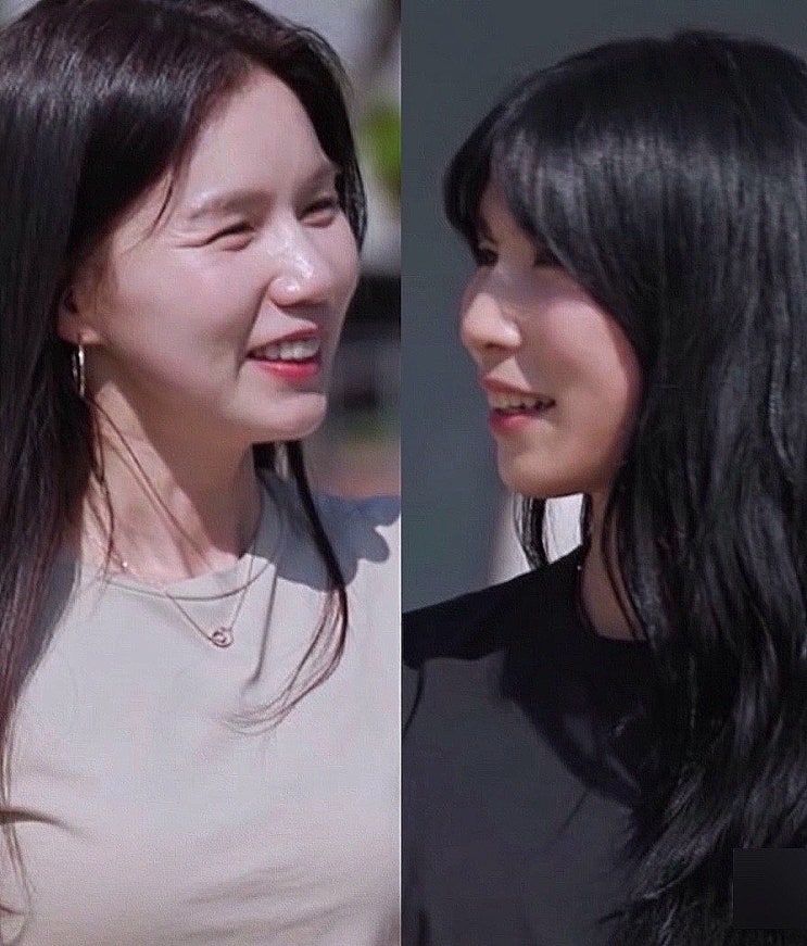 “진짜 엄마 닮았네” <b>진태현 박시은</b> 부부가 공개한 20대... 