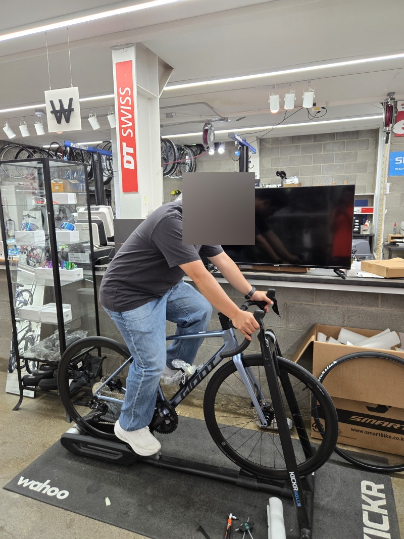 2025 자이언트 TCR 어드밴스 0 DISC 105 Di2 로드자전거 입문용 로드 자전거 추천 및 구매후기