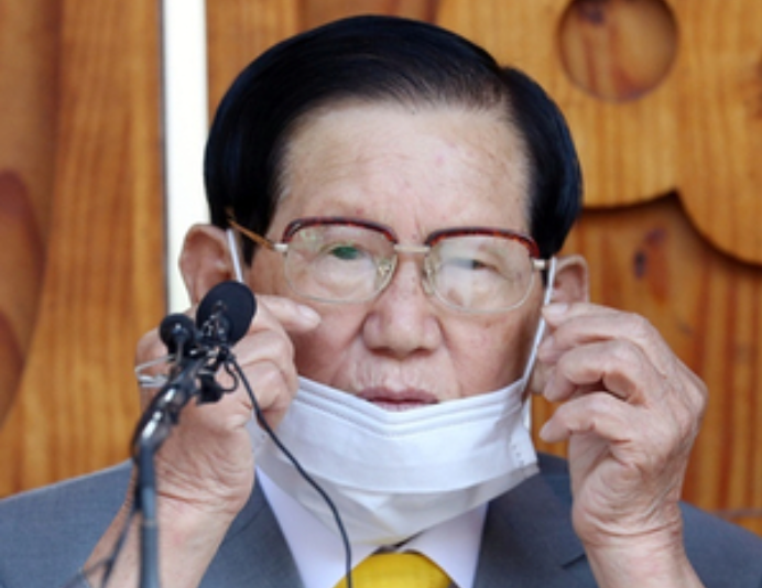 <b>합수본</b>, 신천지 ‘정교 유착’ 정조준… 교주 <b>이만희</b> 4일... 